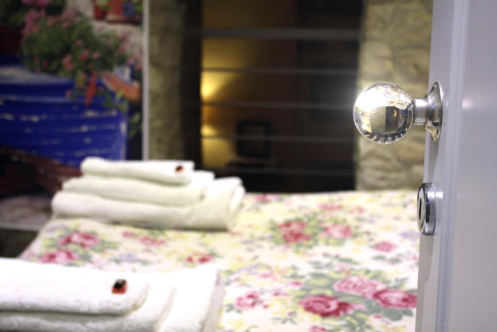 B&B Sottocoperta Бишелие Стая снимка